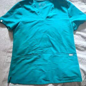 FIGS Hunter Green Casma Top - Medium